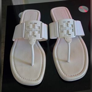 Tory Burch Cream Georgia Calf Leather Flat Thong Sandals for Women Size 8.5 M